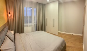 1 makuuhuone, tallelokero huoneessa, silitysrauta/-lauta, Wi-Fi