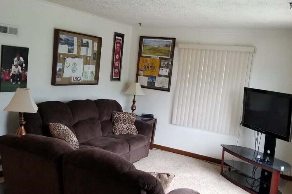 Full Home Rental - Horicon Marsh Area (Great for Outdoor/Family Activities)
