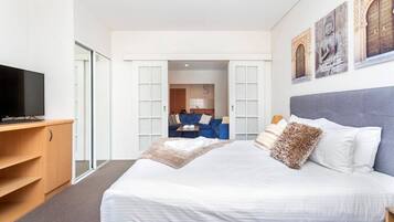 1 bedroom, iron/ironing board, free WiFi, bed sheets