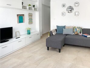 Télévision à écran plat