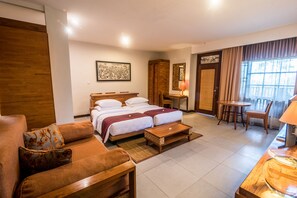 2 chambres, coffres-forts dans les chambres, accĂšs Internet