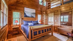 3 soverom, strykejern/-brett, reiseseng for barn og wi-fi (inkludert)