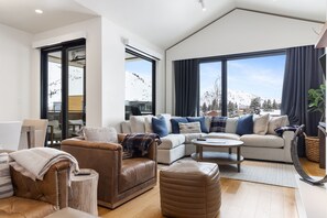 TV, fireplace - Outpost: One Town Hill 301 - Base of Snow King Mtn (Jackson)