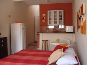 1 makuuhuone, silitysrauta/-lauta, Wi-Fi