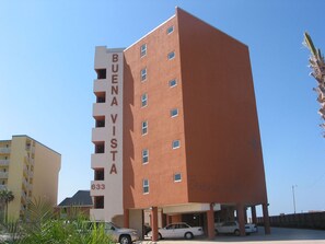 Condo, 3 chambres | Extérieur