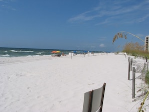 Condo, 2 quartos | Praia