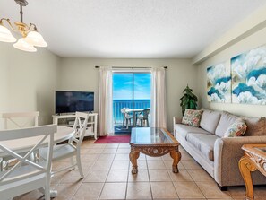 Condo, 2 Bedrooms | Living room