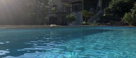 Piscine extérieure