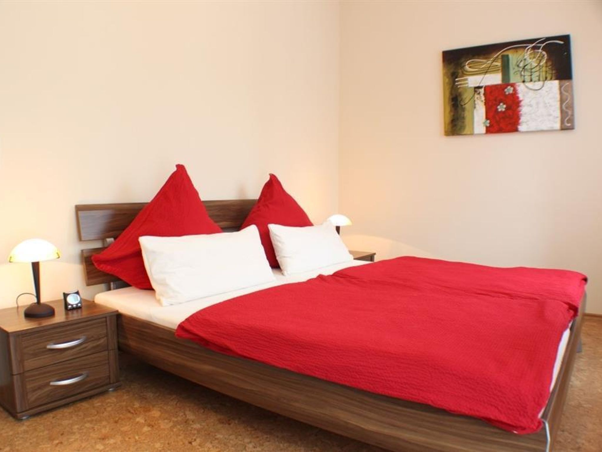 Albertus 5 - 2 separate bedrooms - - Albert House