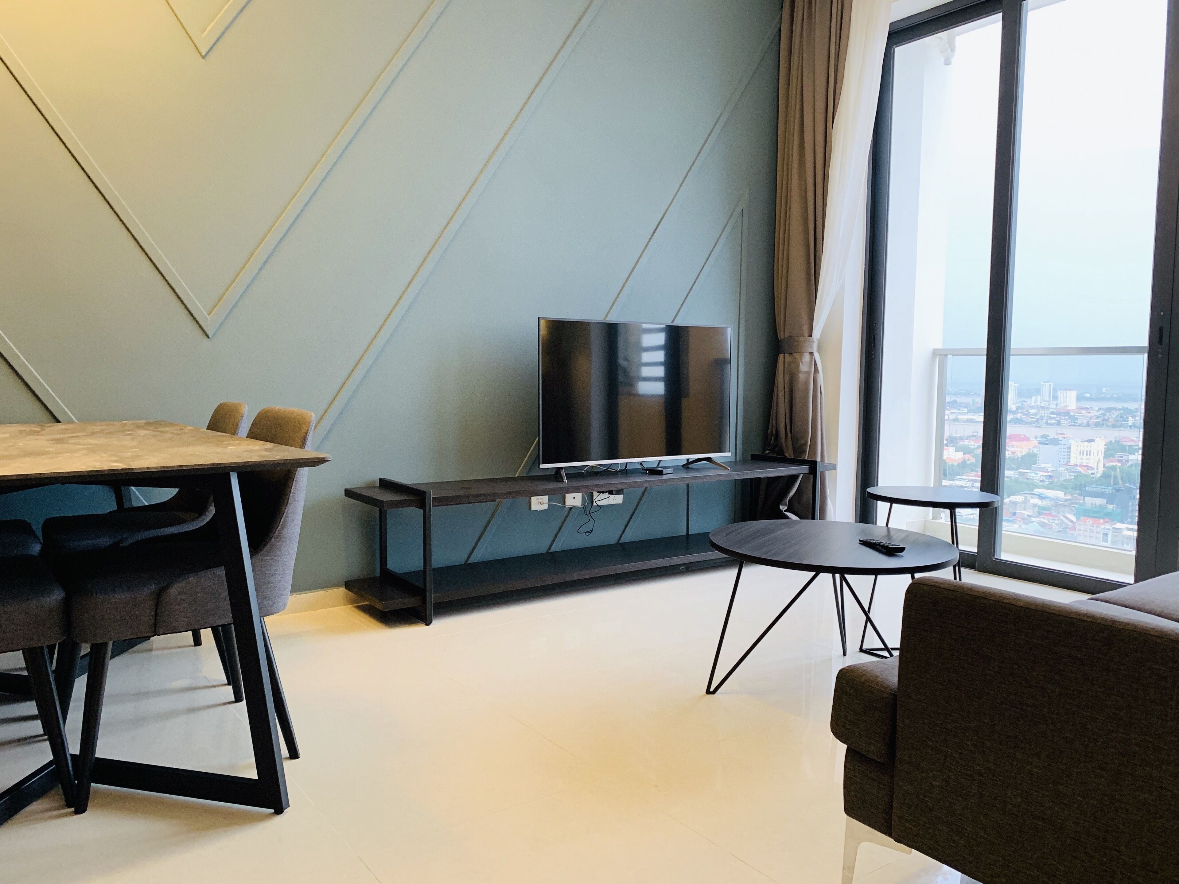 TV, books, music library, video library