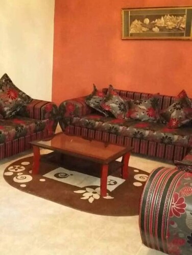 Joli appartement à la cité du palmier