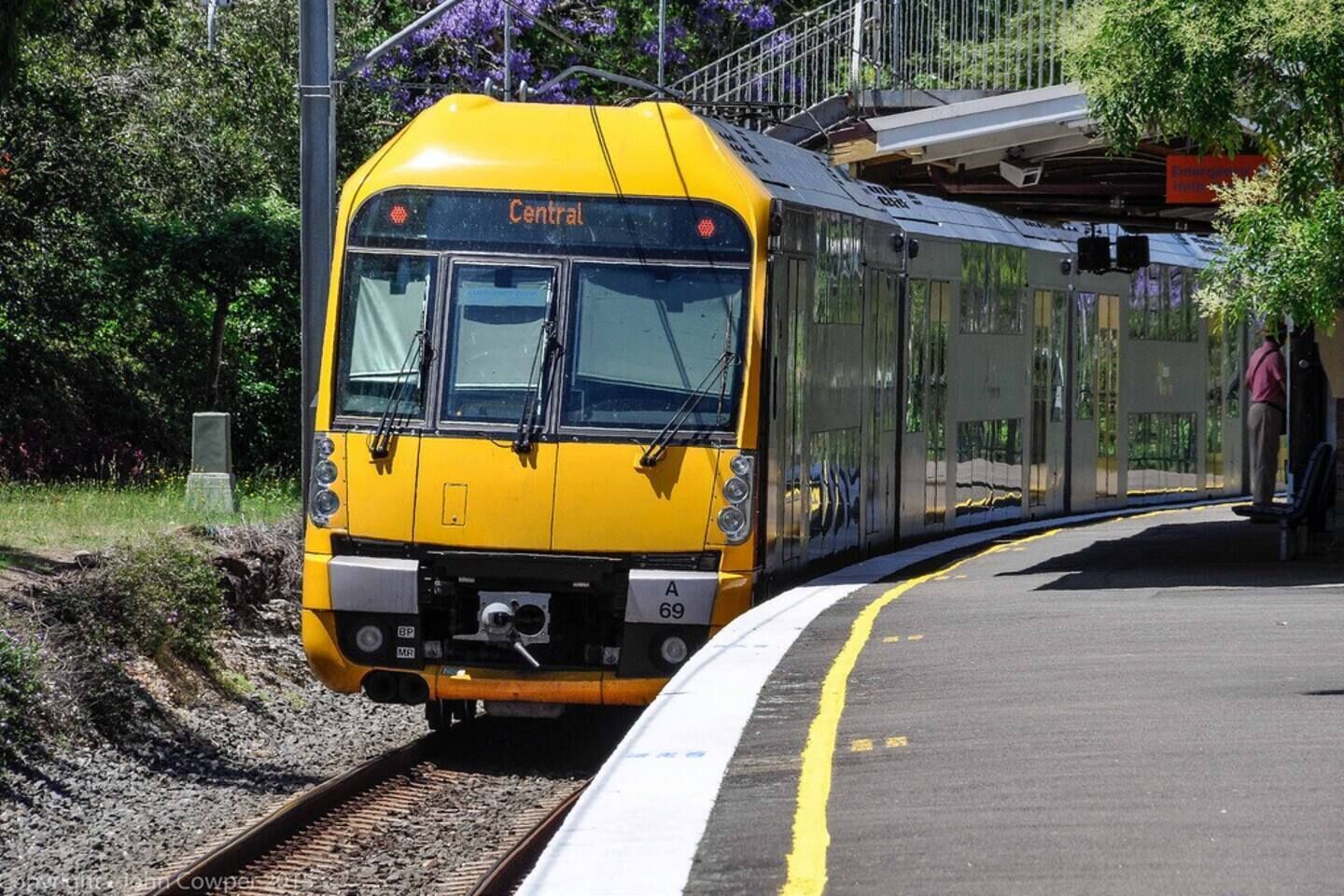 KOZYGURU | Wolli Creek | Kozy 1 Bed APT | Sydney Airport and Sydney CBD — image 18