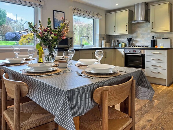 食器洗い機、冷凍庫