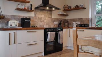 Dishwasher, highchair