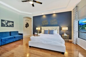 5 makuuhuonetta, silitysrauta/-lauta, Wi-Fi, vuodevaatteet