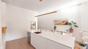 Interior - Family Bondi Beach duplex with parking and 6min walk to beach (Bondi Beach)