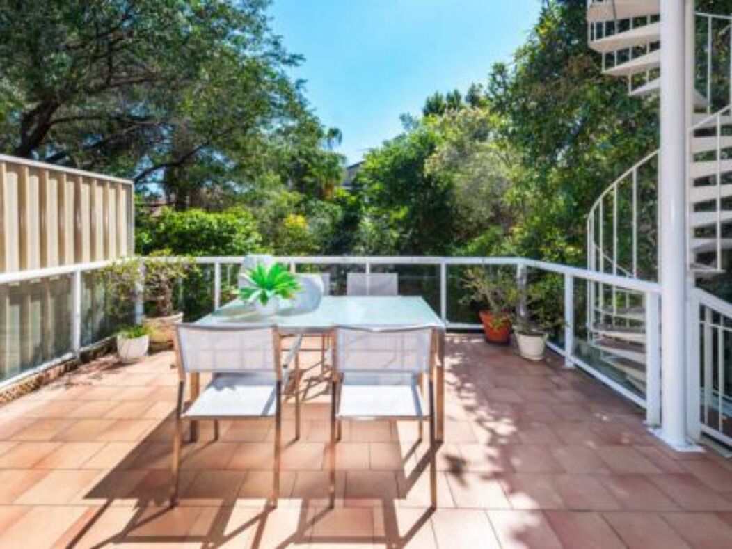 3br house, 500m to beach & parking