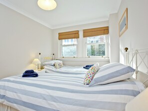 3 habitaciones, wifi gratis y ropa de cama 