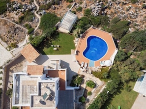 Exterior - Luxury villa near Beach, with Private Pool & Views (Chania)