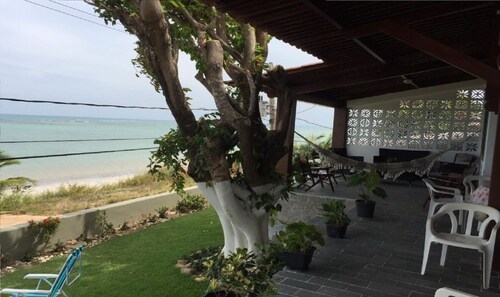 House in one of the most beautiful beaches of the Brazilian coast a true paradise