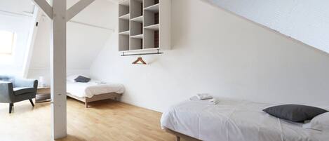 2 habitaciones, internet y ropa de cama