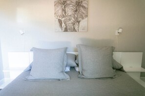 1 habitación, wifi y ropa de cama