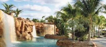 Vacation Rental Villa sleeps 4;Harborside Resort at Atlantis, Bahamas; Dec16-21