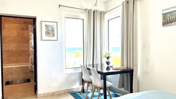 1 camera, ferro/asse da stiro, Wi-Fi, lenzuola