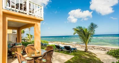 Mahogany Point 5: 3 BR / 3 BA villa in North Side, Sleeps 6