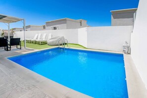 Beheizter Pool