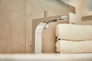 Miscellaneous - Room 2, 18sqm thatched roof room - edo holiday room (Varel)