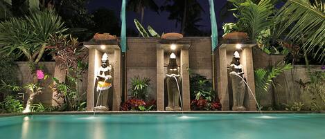 Piscine extérieure