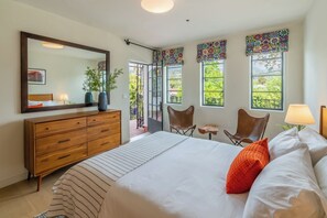 2 chambres, fer et planche à repasser, Wi-Fi gratuit, draps fournis