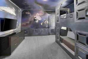 10 bedrooms, iron/ironing board, WiFi, bed sheets