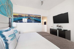 10 室のベッドルーム、デスク、アイロン / アイロン台、旅行用ベビーベッド