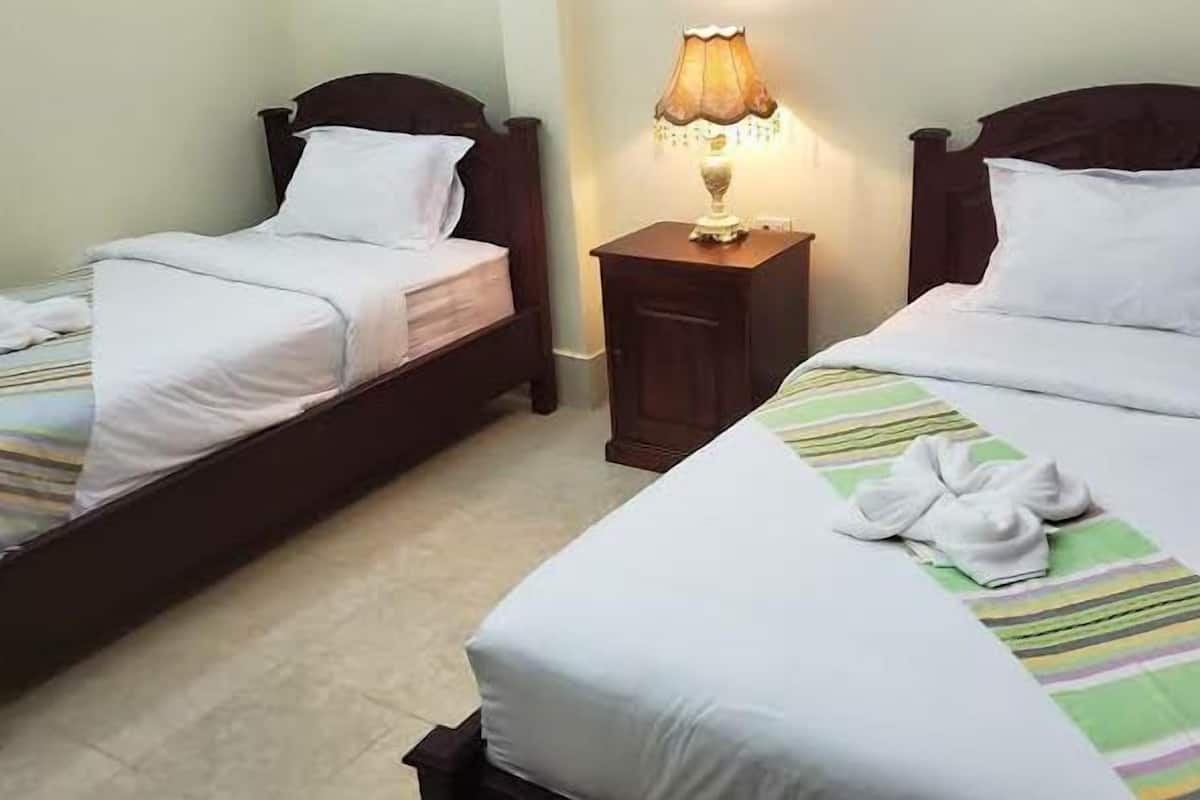 Quarto duplo standard | Wi-Fi de cortesia, roupa de cama