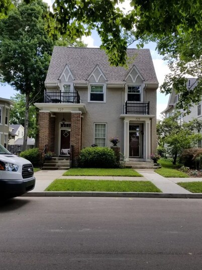 Boutique suite in Historic Downtown Columbus, Indiana