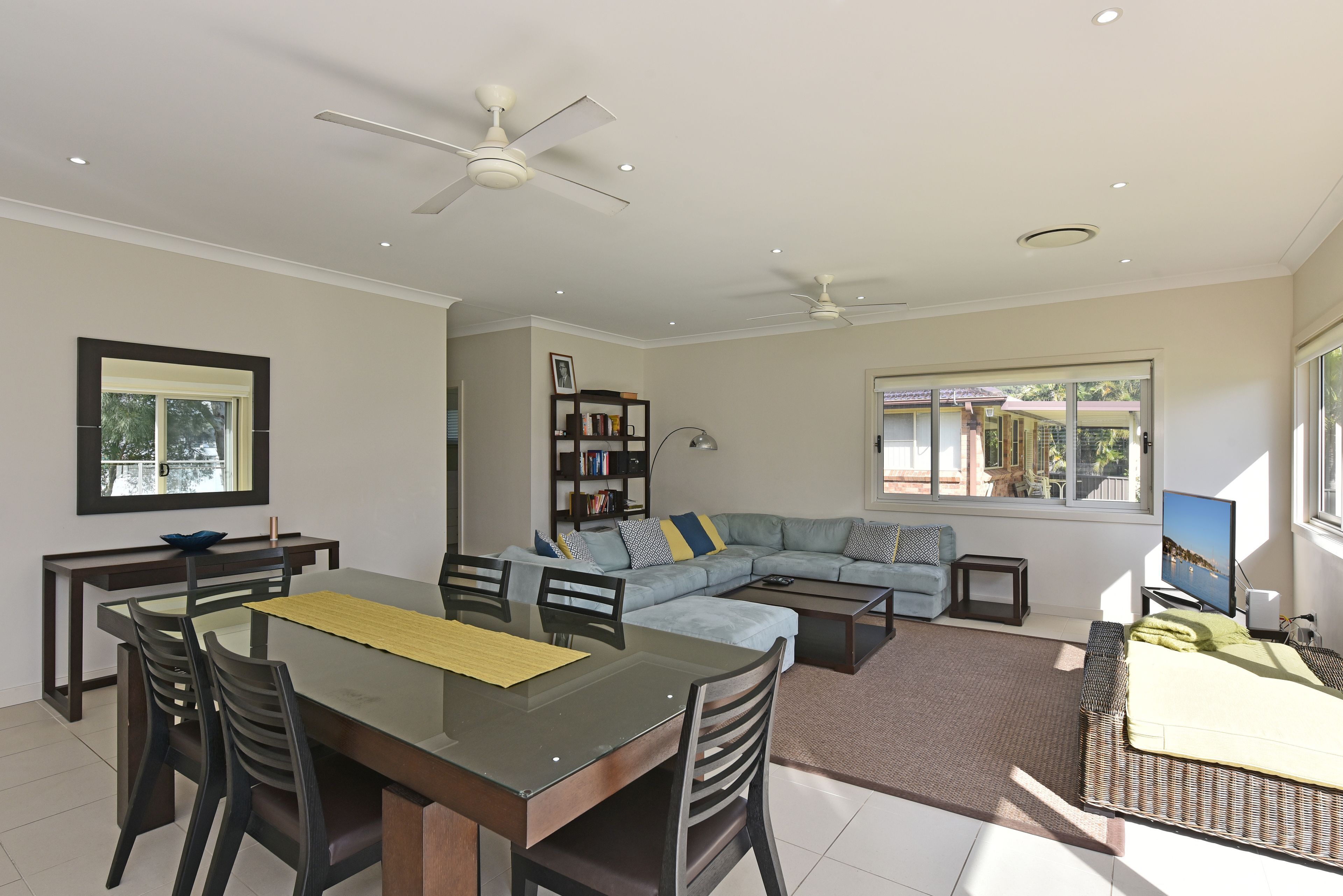 Wangi Lakehouse Cottage  Lake Macquarie - Newcastle