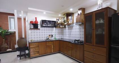 DQ House Da Nang close to airport