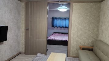 Chambre (Bed type) | Coin séjour | Télévision à écran plat