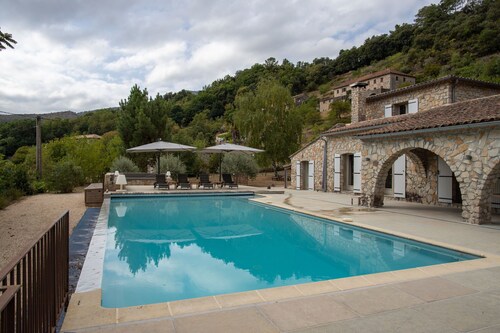 Villa near Les Vans with Private Pool