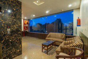 Lobby - Manas Continental (Gorakhpur)