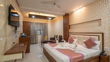 Executive Room | In-room safe, desk, rollaway beds, free WiFi