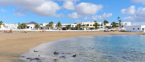 Platja a a prop
