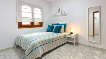 3 sovevĂŠrelser, gratis Wi-Fi, sengetĂžj