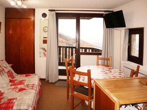 Room - Comfortable studio for 4 in the heart of Les Orres, ski-in ski-out (Les Orres)