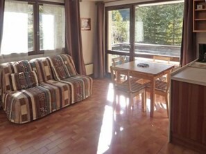 TV - Comfortable studio in Les Orres, balcony, for 4 people (Les Orres)