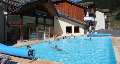Luxury apartment with heated pool, sauna and ski-in/ski-out access