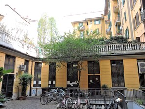 Exterior - Charming apartment - Central Station (Milano)