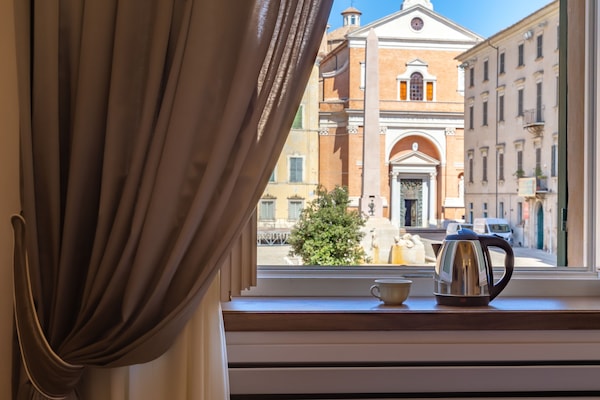 Eenvoudige kamer (Dei Cavalieri) | Koffie en/of koffiezetapparaat